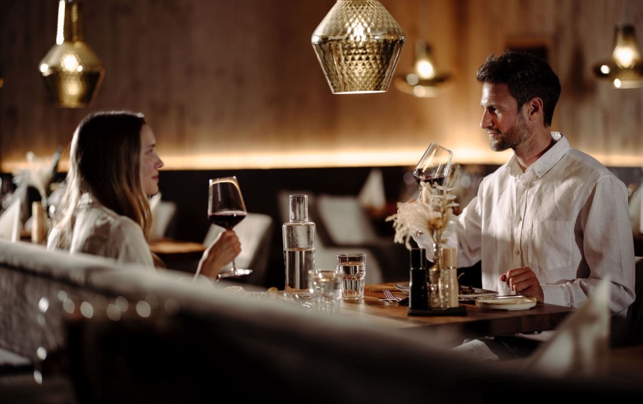 Abendessen mit Gourmetgerichten im Restaurant 1774 im Skihotel Resl in Flachau